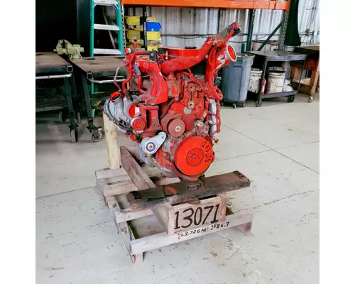 Cummins ISB6.7 Engine Assembly
