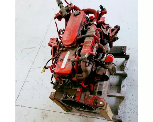 Cummins ISB6.7 Engine Assembly