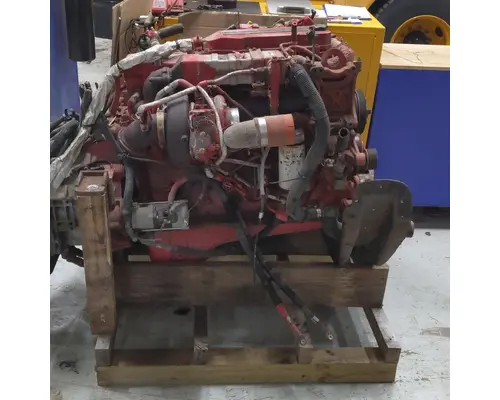 Cummins ISB6.7 Engine Assembly