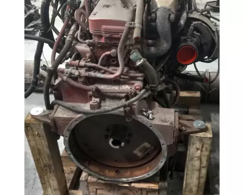 Cummins ISB6.7 Engine Assembly
