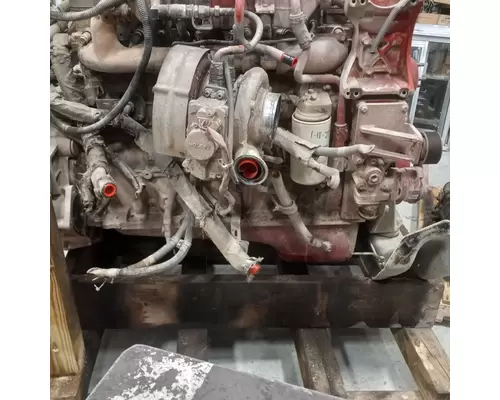 Cummins ISB6.7 Engine Assembly