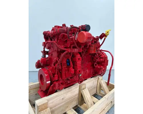 Cummins ISB6.7 Engine Assembly