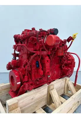Cummins ISB6.7 Engine Assembly