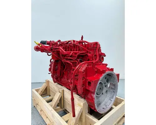 Cummins ISB6.7 Engine Assembly