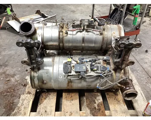 Cummins ISB6.7 Exhaust DPF Assembly