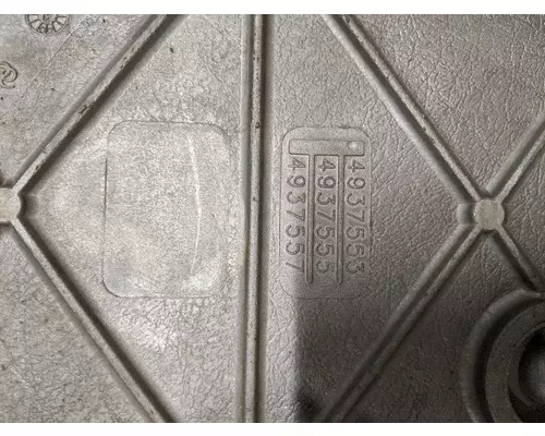 Cummins ISC8.3 Valve Cover