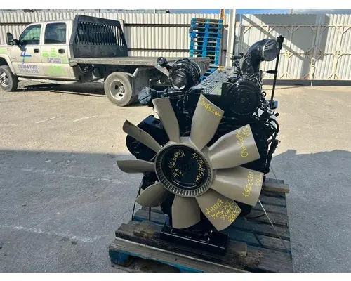 Cummins ISC Engine Assembly