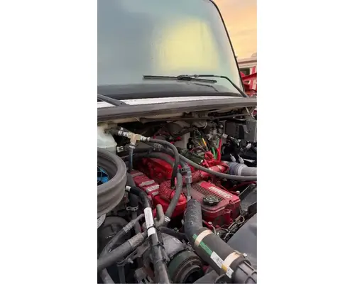 Cummins ISC Engine Assembly