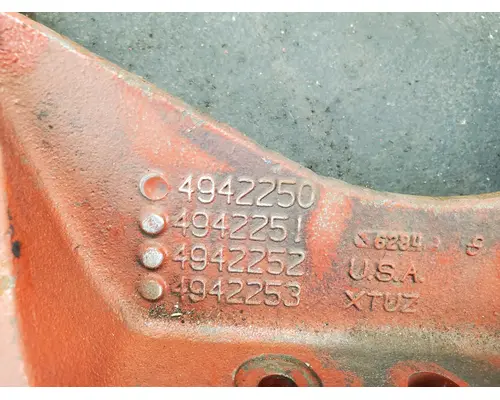 Cummins ISC Engine Mounts