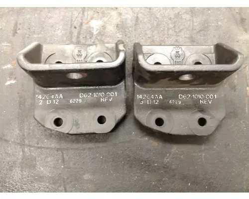 Cummins ISC Engine Mounts