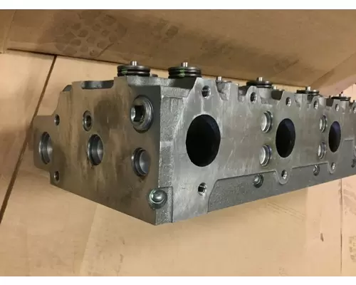 Cummins ISL Engine Head Assembly