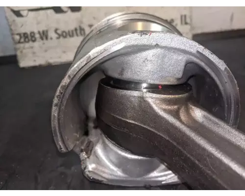 Cummins ISL Piston