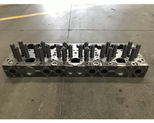 Cummins ISM Engine Head Assembly