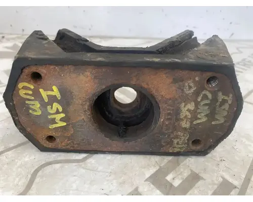 Cummins ISM Engine Mounts