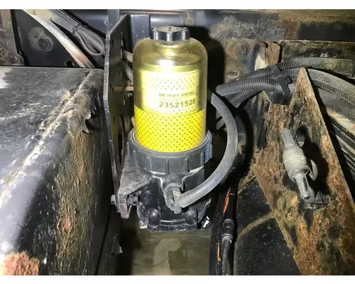 Cummins ISM Fuel Filter Assembly