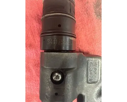 Cummins ISM Fuel Injector