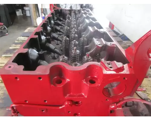 Cummins ISX15 Cylinder Head