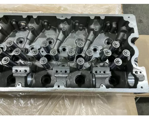 Cummins ISX15 Engine Head Assembly