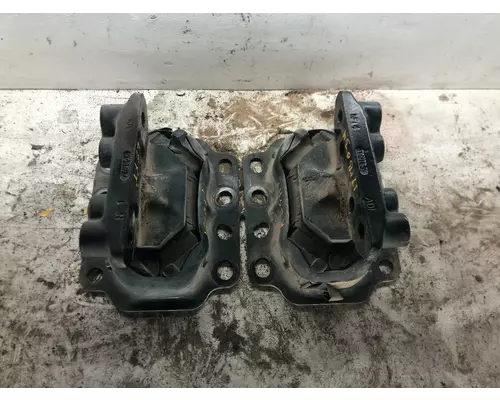 Cummins ISX15 Engine Mounts