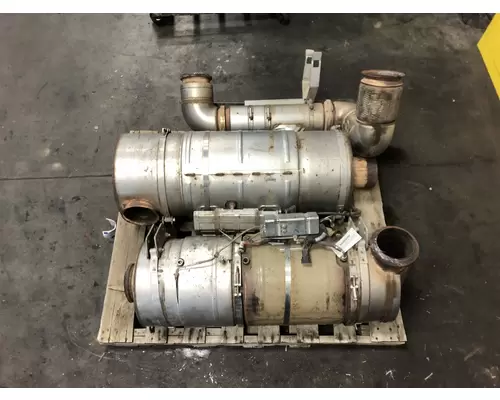 Cummins ISX15 Exhaust DPF Assembly