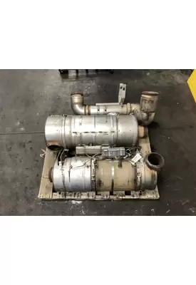 Cummins ISX15 Exhaust DPF Assembly