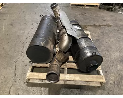 Cummins ISX15 Exhaust DPF Assembly