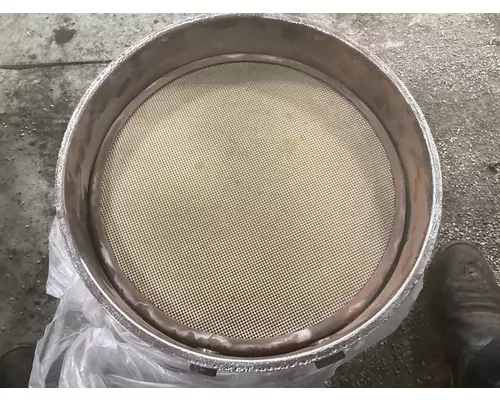 Cummins ISX15 Exhaust DPF Assembly