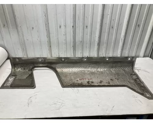 Cummins ISX15 Exhaust DPF Cover