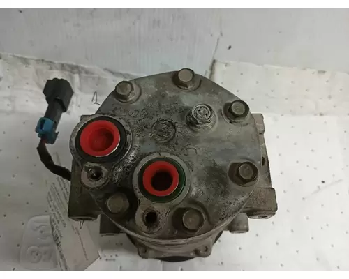 Cummins ISX Air Conditioner Compressor