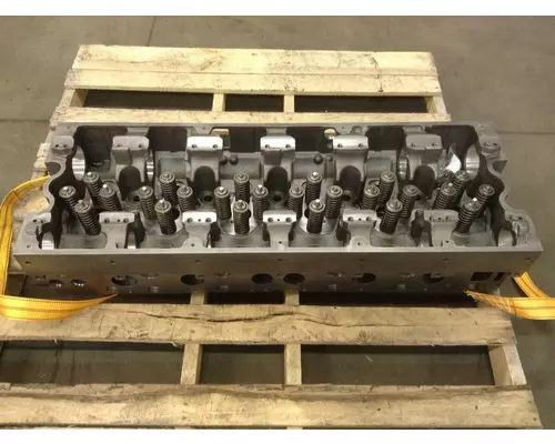 Cummins ISX Engine Head Assembly