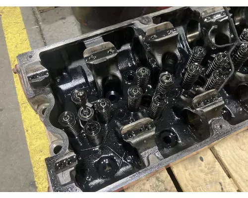 Cummins ISX Engine Head Assembly