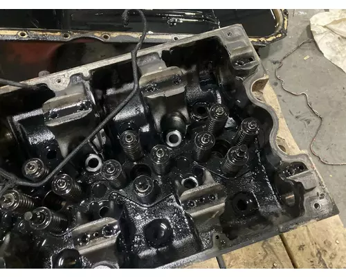 Cummins ISX Engine Head Assembly