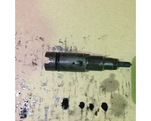 Fuel Injector CUMMINS ISB-5.9 LKQ Heavy Duty Core