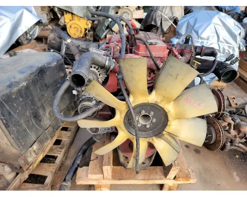 Air Conditioner Compressor CUMMINS ISB6.7 Crest Truck Parts