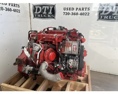 Engine Assembly CUMMINS ISB6.7 DTI Trucks