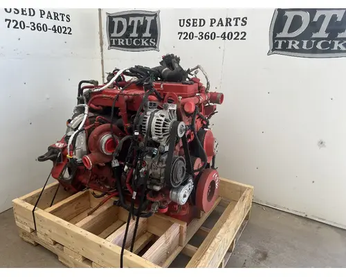 Engine Assembly CUMMINS ISB6.7 DTI Trucks