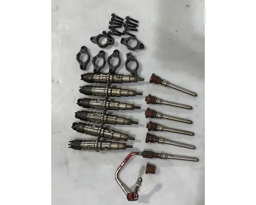 Fuel Injector CUMMINS ISB6.7 Truck Salvage International Inc