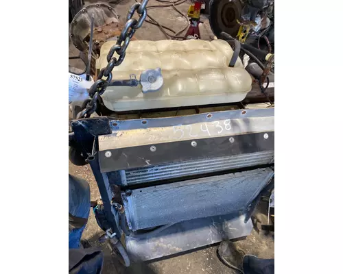 Radiator CUMMINS ISB Truck Salvage International Inc