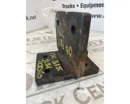 Engine Mounts Cummins ISC Dixie Truck Centre