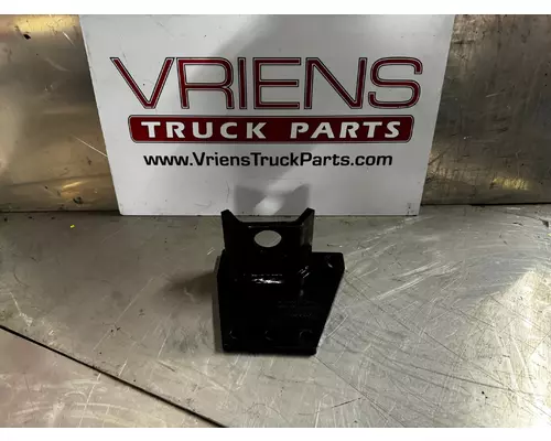 Engine Mounts CUMMINS ISL Vriens Truck Parts