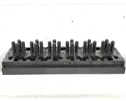 Cylinder Head CUMMINS ISM DPF Frontier Truck Parts