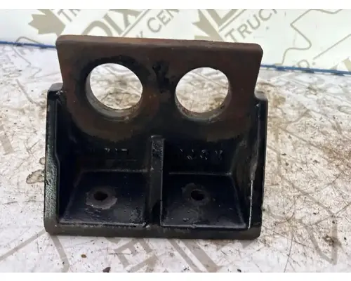 Engine Mounts Cummins ISM Dixie Truck Centre