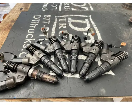 Fuel Injector CUMMINS ISM DTI Trucks