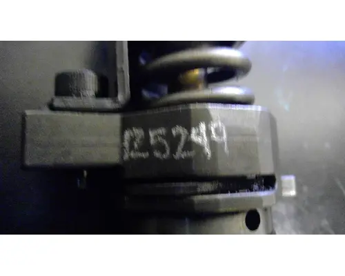 Fuel Injector CUMMINS ISX_4062568 Valley Heavy Equipment