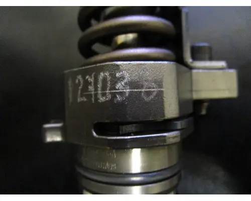Fuel Injector CUMMINS ISX_4088665 Valley Heavy Equipment