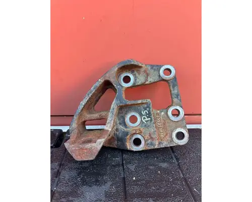 Engine Mounts Cummins ISX15 Dixie Truck Centre