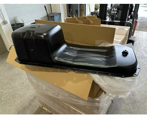 Oil Pan CUMMINS ISX15 Dutchers Inc   Heavy Truck Div  Ny