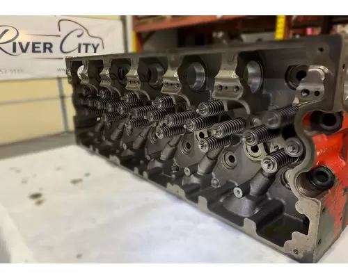 Cylinder Head Cummins ISX River City Truck Parts Inc.