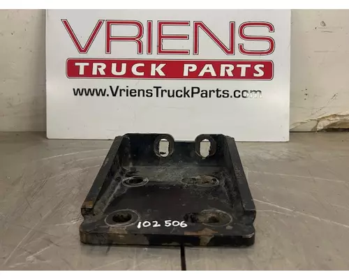 Engine Mounts CUMMINS ISX Vriens Truck Parts