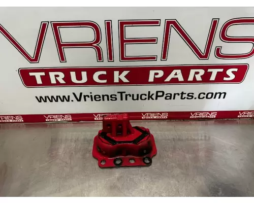 Engine Mounts CUMMINS ISX Vriens Truck Parts